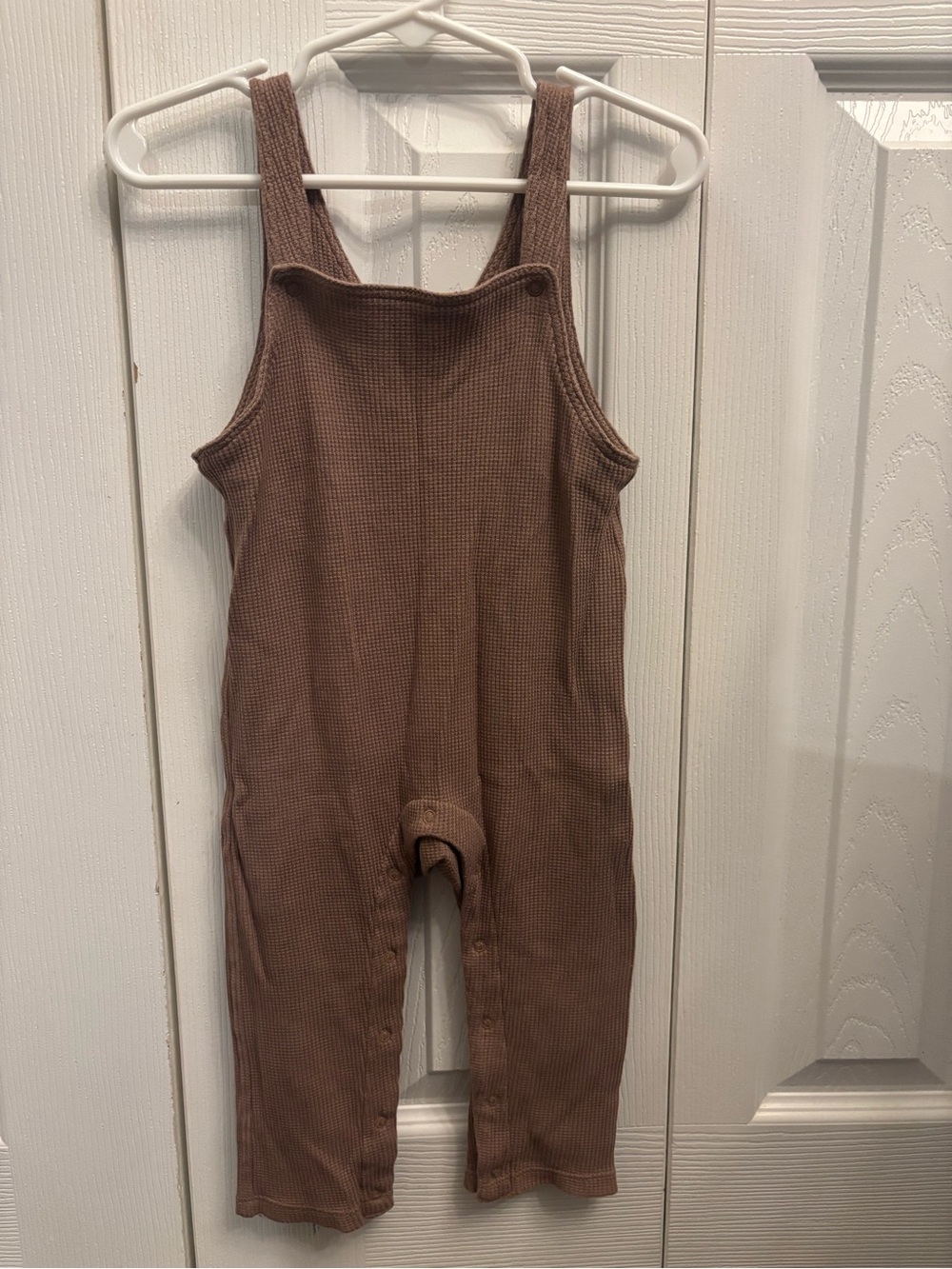 Tullabee Ribbed Jumper in Brown